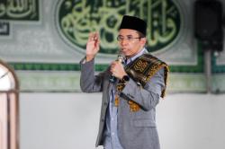 TGB Zainul Majdi Jadi Penceramah Maulid Nabi Muhammad di Masjid Jami'Al Barkah Lebak Bulus