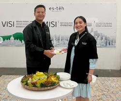 Viral Gara-Gara Somasi Pelanggan, Siapa Pemilik Es Teh Indonesia?  