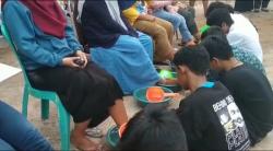 Bolos Sekolah Sambil Pesta Miras, 9 Pelajar di Balikpapan Dihukum Cuci Kaki Orang Tua