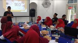 Cerita Pedagang Jamu Pelaku UMKM di Medan, Bangga dan Senang Diperhatikan Partai Perindo