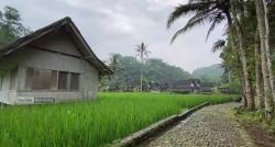 Singgah ke Desa Ini seperti Kembali ke Tahun 1980-an, Tidak ada Listrik dan Gadget 