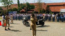 Taruna PKTJ Kemenhub Kampanye Keselamatan Jalan, Sasar Ratusan Siswa SMA di Tegal