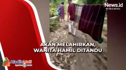 Jalan Rusak, Wanita Hamil di Pandeglang Terpaksa Ditandu