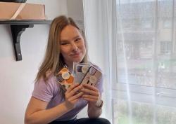 Kisah Anastasia Visnakova, Ibu Rumah Tangga yang Sukses Jualan Casing HP Setelah Resign   