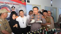 Polisi Bongkar Peredaran Obat Terlarang di Bandung, Sita Ribuan Butir Tramadol dan Hexymer<
