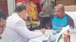 KPK Izinkan Gubernur Papua Lukas Enembe Berobat ke Singapura, Asalkan...<