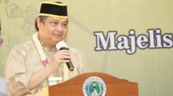 Sambangi Ponpes Yaspida Sukabumi, Airlangga Didoakan Jadi Presiden<