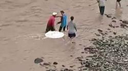 Tasikmalaya Geger, Jasad Pria Tanpa Kelamin dan Terborgol Ditemukan di Sungai<