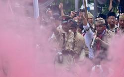Ribuan Warga Surabaya Padati Tugu Pahlawan Saksikan Parade Juang 
