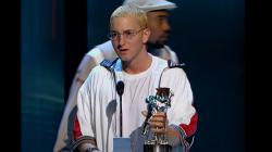 Lirik Lagu Mockingbird - Eminem dan Terjemahan, Viral di TikTok