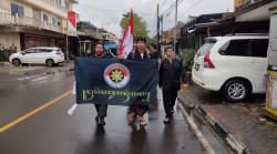 Jelang 40 Hari Tragedi Kanjuruhan, Belasan Budayawan Gelar Aksi Jalan Kaki Blitar-Malang<