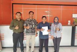 Antusias Terima BSU, Pekerja Rela Datang Pagi ke Kantor Pos