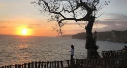 Pantai Kesirat, Surga Tersembunyi di Yogyakarta dengan Sunset Paling Cantik 
