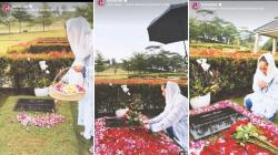 Tepis Isu Pacaran, BCL Unggah Foto saat di Makam Ashraf Sinclair: Kamu Selamanya di Hatiku