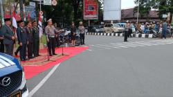 Polda Sumbar Peringati Hari Pahlawan di Pinggir Jalan, Heningkan Cipta Bareng Pengendara