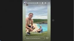 Para Pembalap WSBK Mandalika 2022 Tiba di Lombok, Ada yang Pamer Nongkrong di Pantai