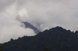 BPPTKG Catat Gunung Merapi Semburkan Awan Panas 2 Kali Sejauh 1 Kilometer