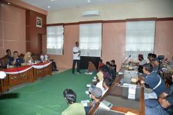 Serap Aspirasi, Bupati Kebumen Ajak Pedagang Pasar Sarapan di Rumah Dinas