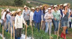 Unik, Desa Ini Terasing dari Dunia Luar, Ternyata Hanya Dihuni Para Perempuan Cantik 