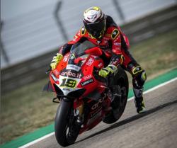 Hasil Race 1 WSBK Indonesia 2023: Alvaro Bautista Juara, Toprak Razgatlioglu Runner Up