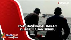 Dramatis! Evakuasi Penumpang Kapal Tradisional yang Karam di Kepulauan Seribu