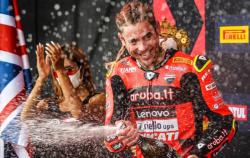 Muslim Taat, Toprak Murka ke Bautista Gegara Disemprot Sampanye di WSBK Mandalika