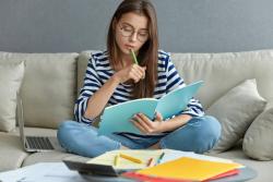 Teks Laporan Hasil Observasi: Pengertian, Tujuan, Fungsi dan Ciri Khasnya