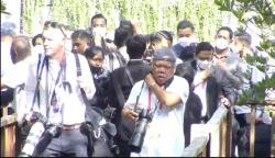 Gaya Menteri PUPR Basuki Jadi Fotografer Presiden Jokowi saat KTT G20