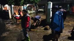 Sungai Cikondang Meluap, Rendam Belasan Rumah di Wanaraja Garut<