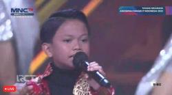 Seru! Farel Prayoga Goyang Panggung Anugerah Dangdut Indonesia 2022