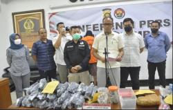 Dibayar Kakak Rp20.000, Pelajar di Jambi Jadi Kurir Ganja 4,8 Kg, Ditangkap Polisi