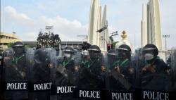 Aksi Anti-APEC di Bangkok Berujung Ricuh, Polisi Lepaskan Tembakan Peluru Karet