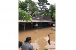 Sungai Oya di Gunungkidul Meluap, Rendam Puluhan Rumah Warga di Berbagai Titik