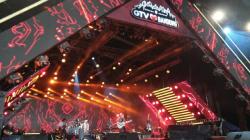 GTV Love Bandung, Konser Iwan Fals di Lapangan Brigif Dipadati Ribuan Penggemar<