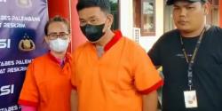 Jadi Bandar Judi Togel Luar Negeri, Pria dan Wanita di Palembang Ditangkap Polisi<