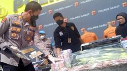Peredaran Upal Rp2,7 Miliar di Garut Terungkap, Oknum Pelatih Badminton Ditangkap
