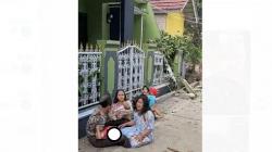 Foto-Foto Kengerian Gempa Cianjur M5,6 : Rumah Hancur, Longsor hingga Korban di Jalan