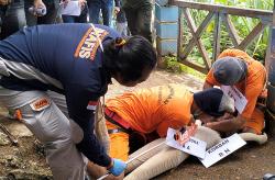 Rekonstruksi Pembunuhan di Pantai Ngrawe, Sebelum Dibunuh Pelaku Ajak Korban Berhubungan  