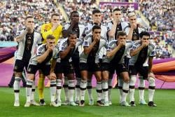 Netizen Kritik Aksi Tutup Mulut Timnas Jerman di Piala Dunia 2022, Nama Ozil Disebut-sebut