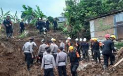 31 Warga Cugenang Cianjur Belum Ditemukan Pascagempa, Pencarian Dilanjutkan Hari Ini