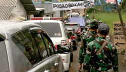 Kemacetan di Lokasi Bencana Gempa Cianjur