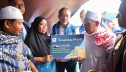 Temui Korban Gempa Cianjur, Mendag Zulhas Beri Bantuan Rp2,5 M, Sembako-Uang Tunai Rp500.000 per KK