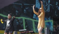 Goyangan Aura Kasih Membuat Riuh Penonton Soundrenaline 2022