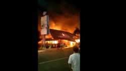 Pasar Cinde Palembang Terbakar, Puluhan Lapak Pedagang Hangus Dilalap Api<