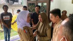 Sampaikan Belasungkawa, Bupati Bojonegoro Sambangi Rumah Keluarga Anak Tenggelam 