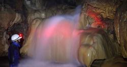  Gua Cerme Yogyakarta, Merasakan Sensasi Sungai dan Air Terjun di Perut Bumi