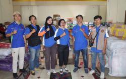 Kisah Febby dan Bunda Euis, Relawan yang juga Penyintas Gempa Cianjur<