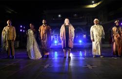 Unik, Dosen dan Mahasiswa UMY Kampanye Lingkungan di India Lewat Pertunjukan Budaya