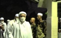 Habib Rizieq Shihab Ikut Salat Tahajud Berjamaah di Reuni PA 212