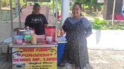 Cerita IRT di Minut, Tinggalkan Dunia Perbankan dan Raih Sukses dari Jualan Cilok